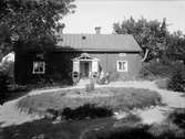 Komministergården, familjen Widman, Börstil, Uppland omkring 1920