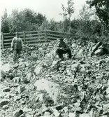 Röse i Kristdala under utgrävning.