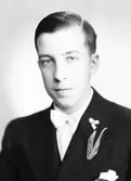 Konfirmanden Bertil Brügge. Mars 1944