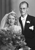 Brudparet Ödén, Orrskogsgatan 1 b, HSB. Den 12 augusti 1944
