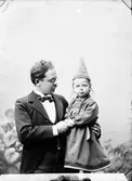 Far och dotter Gösta Öberg, Bönan



