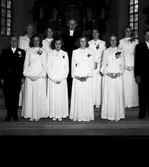 Strömkvist, kyrkoherde med konfirmander.