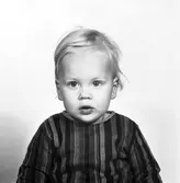 Herr Stig Fredriksson, Villavägen 64, Hilleby. Foto av pojke. Den 20 januari 1968