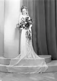 Fru Björklund

