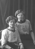 Anna Karlsson och Lova Andersson