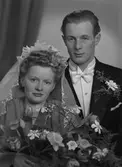 Brudparet Anna och Henry Wallin. Den 2 februri 1946