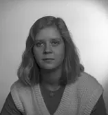Inga-Lill Hillgren, postanställd.