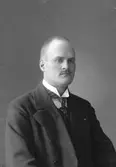 J. Undén