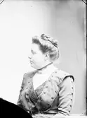 Okänd kvinna