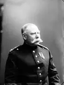 Melin, regementsdoktor.