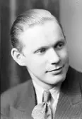 Harry Levin
