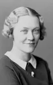 E. Larsson
