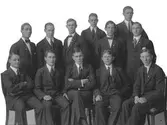 Brynäs Idrottsförbund. Fotograferad i kostym

