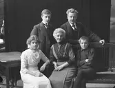 Hovfotograf Carl Larsson med familj