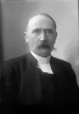 Kyrkoherde Hedberg