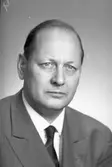 P. J. Lindgren, Karlavägen 17, Gävle. Den 25 oktober 1962