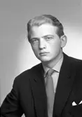 Gunnar Brohlin, Sockerbruksgatan 46, Gävle. 26 maj 1945.