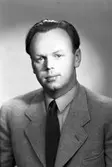 Doktor Staland, BB-avdelningen Lasarettet, Gävle. 1 juni 1945.