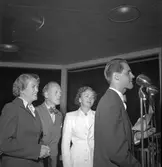 Måndagskväll i Boulognerskogen. 21 augusti 1950.



