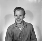 Edmund Pettersson Rederi AB. Legitimationsfotografi. Augusti 1950.


