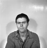 Edmund Pettersson Rederi AB. Legitimationsfotografi. Augusti 1950.
