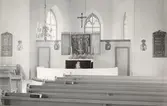 Interiören i Källa kyrka.