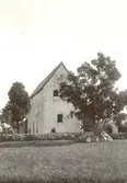 Källa ödekyrka från väster.