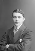 Plåtslagarmästare Gustaf Esbjörn. Lilla Esplanadgatan 22, Gävle