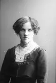 Ester Östblom, Järvsta