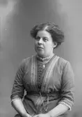 Hulda Göransson, Kastet, Bomhus