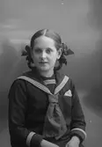 Brukspatron August Lundeberg dotter Maria, Brittgården, Kungsbäcksvägen 11,