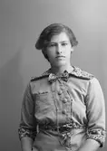 Emmy Lundberg, Åbygatan 325.