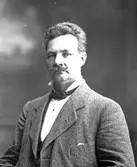 Jonas Otto Ödlund, Alfta. Född 10 januari 1874 i Själevad. Död 8 Juli 1932. Bagare. Riksdagsledamot i första kammaren för Gävleborgs läns valkrets 1917-1920. Konsum Alfta.