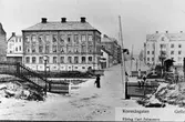 Kaserngatan vid järnvägsövergången.
