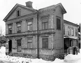 Korsningen 5:e Tvärgatan-Eriksbergsgatan.
