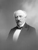 Carl Fredrik Engwall. Född 9 januari 1860. J.EM. Delin Aktiebolag. Chef för försäkringsavdelningen, (Svea). Uppgifter ur: 