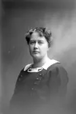 Fru Åhlenius
