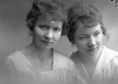 Brita Åhström. Hedmans Bokhandel