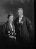 Brudparet Dalund, Jordåsen, Mackyra, Valbo
