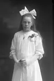 Signe Hiller, Sörby 172 D,