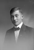 Ivar Nilsson, Västra Vägen 2, Gävle