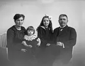 Familjen Eriksson. Kapten Johan Eriksson, Södra Kopparslagargatan 35, Gävle