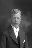 Åke Branting, Övre Bergsgatan 5, Gävle