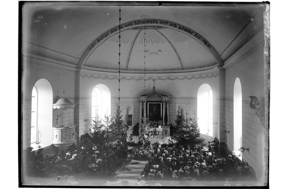 Samuel Lindskog, Stora Mellösa kyrka, interiör. Begravning.