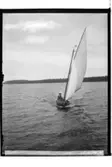 Segelsällskapet Hjälmaren.
Emil Landins segelbåt 'Gunvor'.