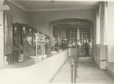 Odd-Fellowhuset. Systembolagets butik 1916. Hörnet mot Vallgatan.