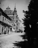 Nygatan väster om Norra Kungsgatan. Gevaliapalatset.
