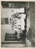Fotot föreställer möjligen sköterskor och vårdare på hemmet på Stensberg