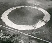 Eketorps borg från väster före utgrävningen.