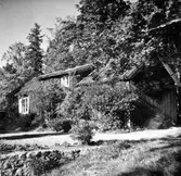 Fäbodstuga inom stadens gränser. Nybergs fäbodstuga, Korsnäs Sågverks AB.
